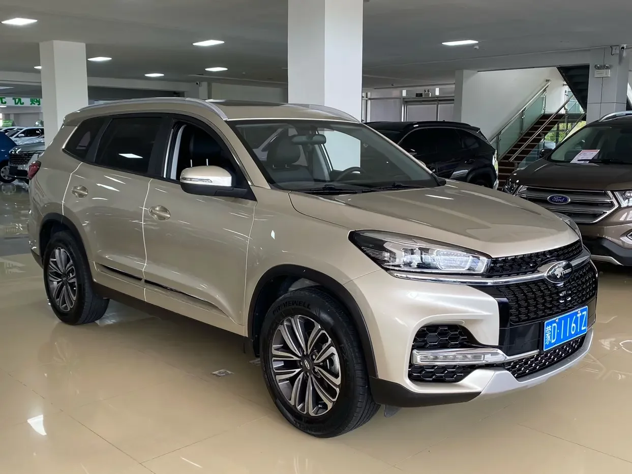 Chery Tiggo 8