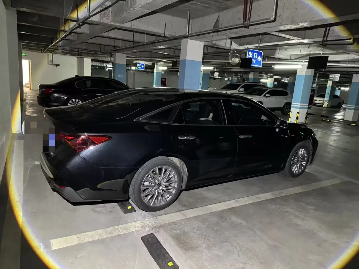 Toyota Avalon