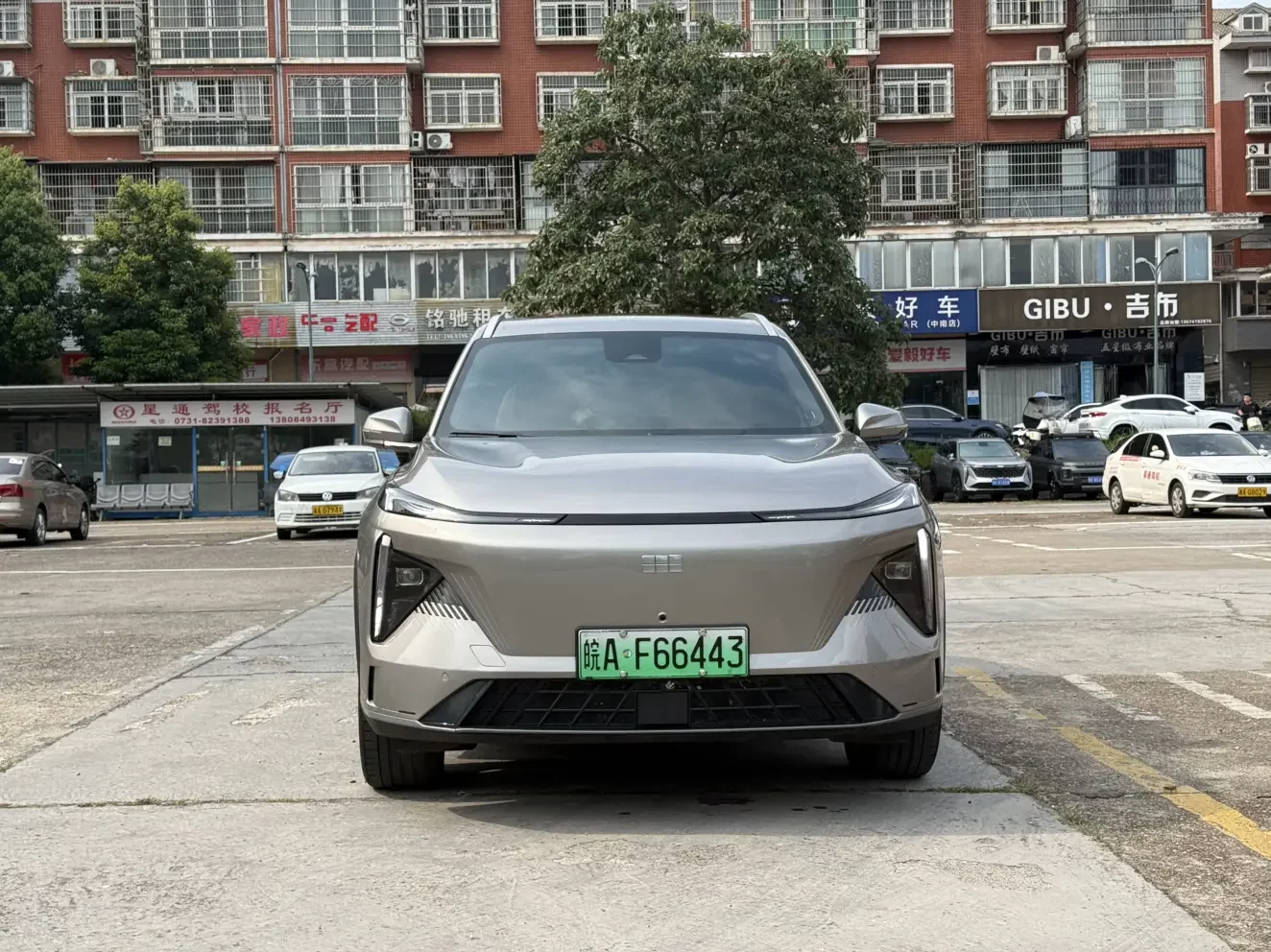 Geely Galaxy L7  из Китая