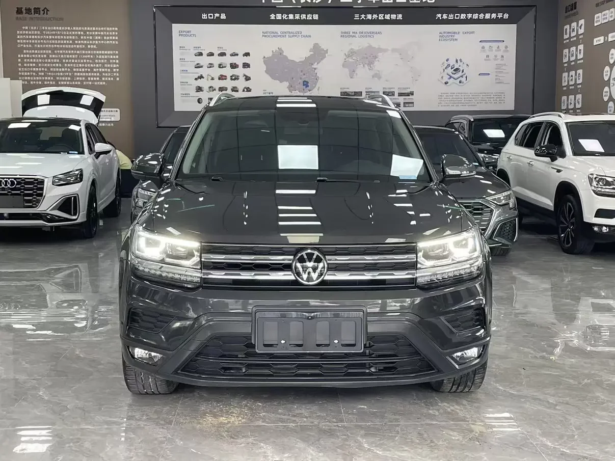 Volkswagen Tharu
