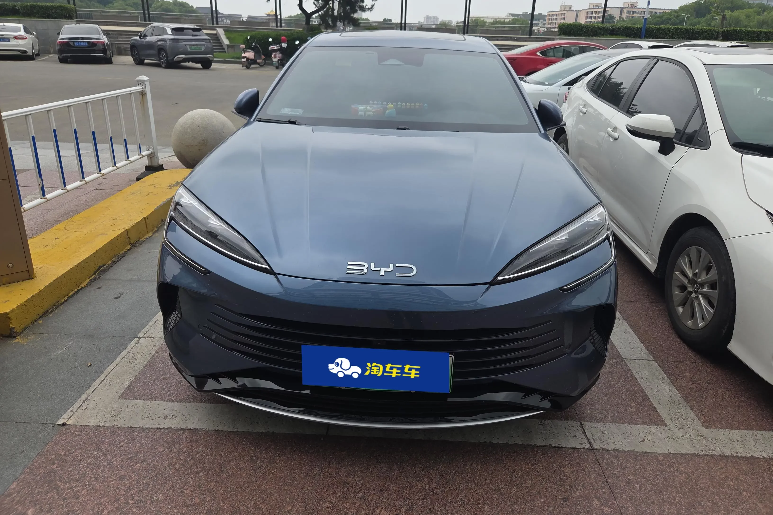 BYD Seal DM