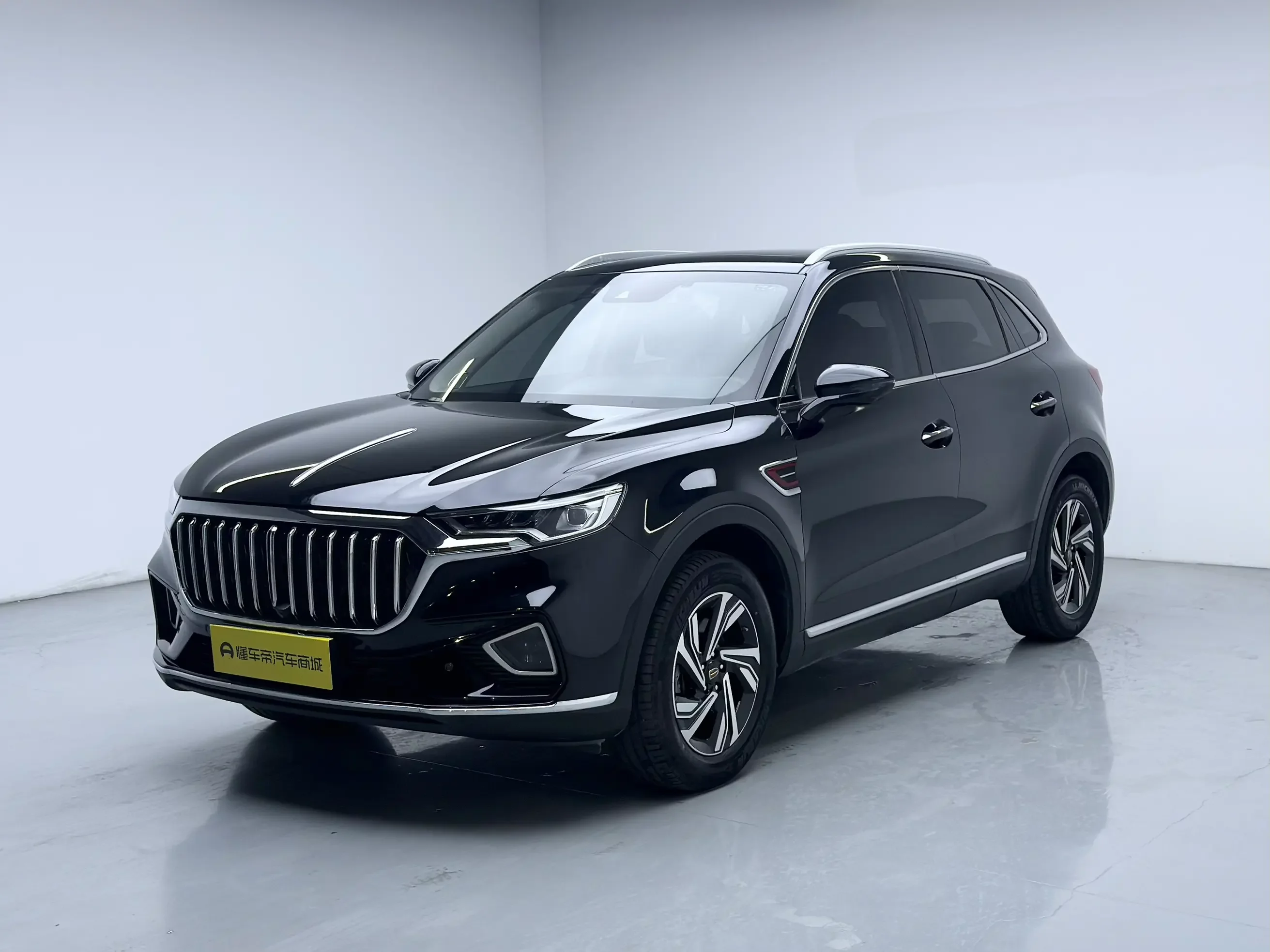 Hongqi HS5