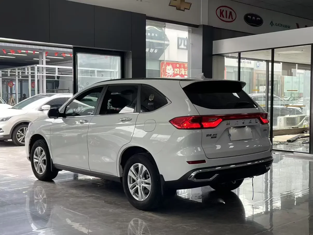 Haval M6