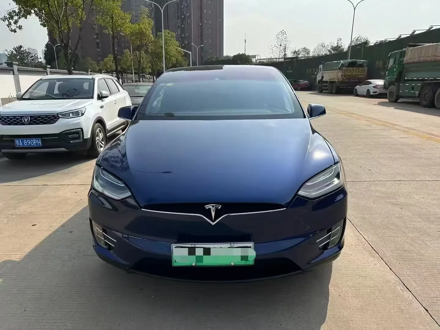 Tesla Model X