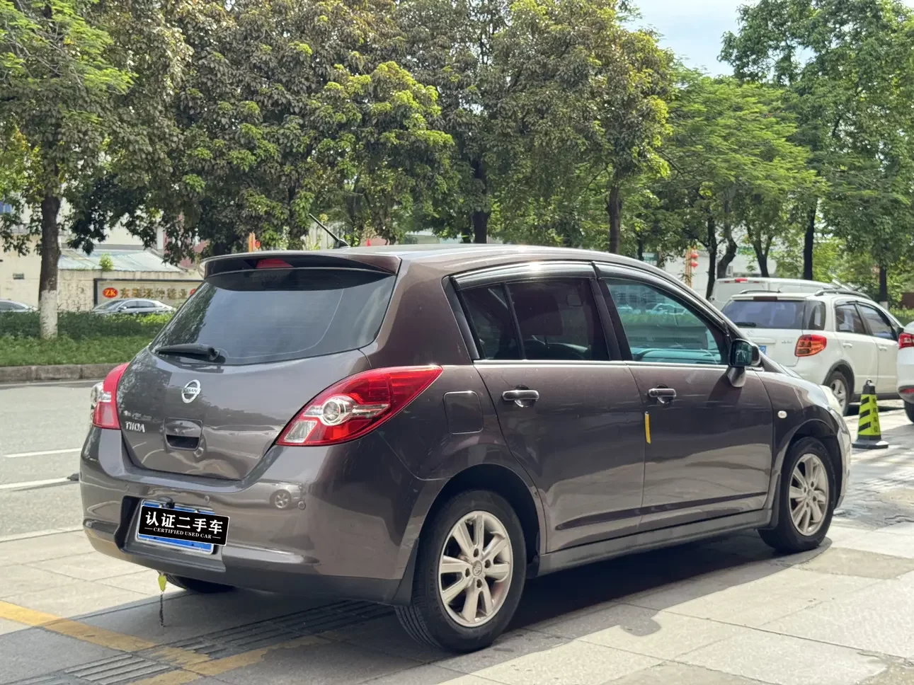 Nissan Tiida