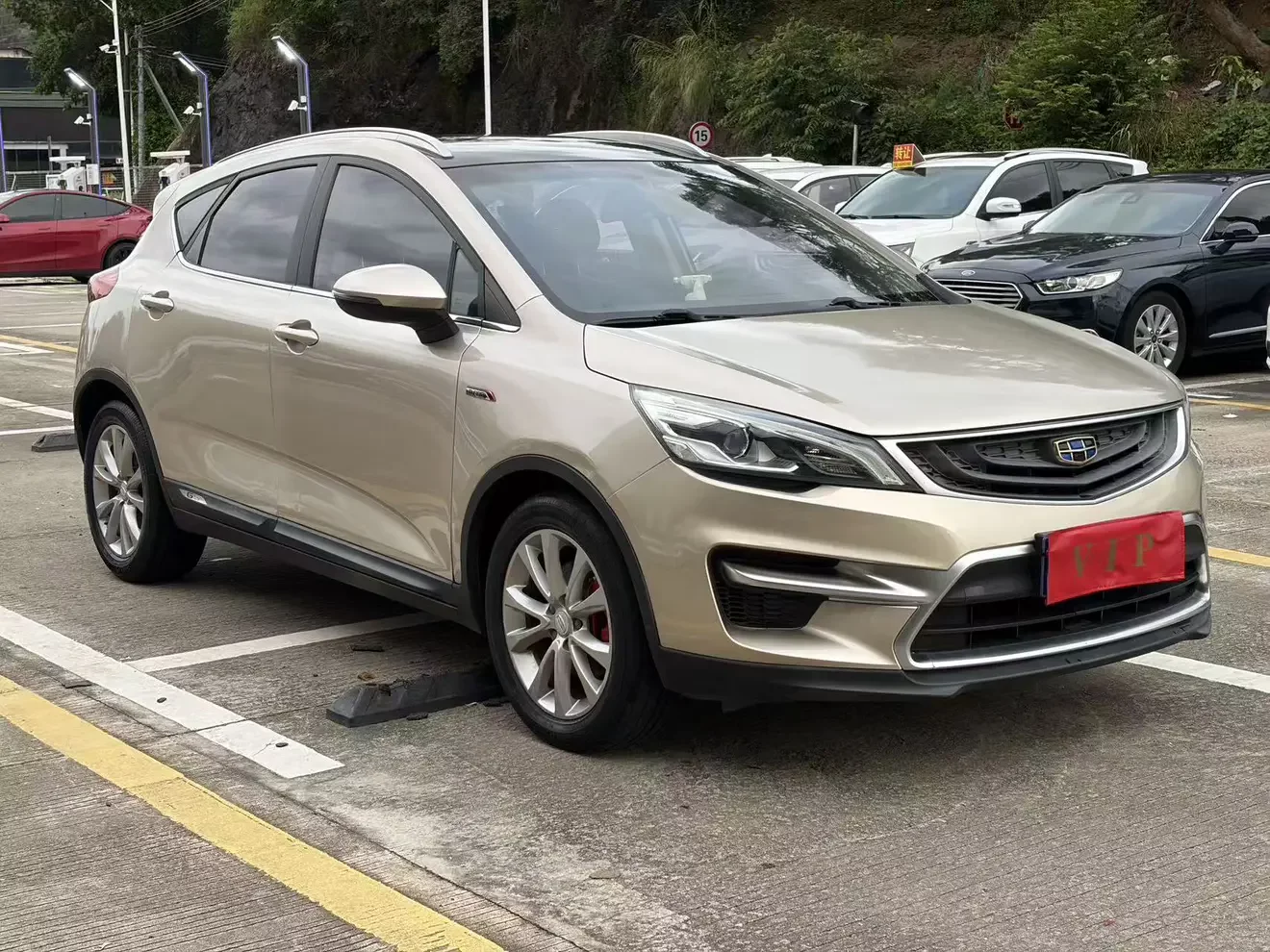 Geely Emgrand GS