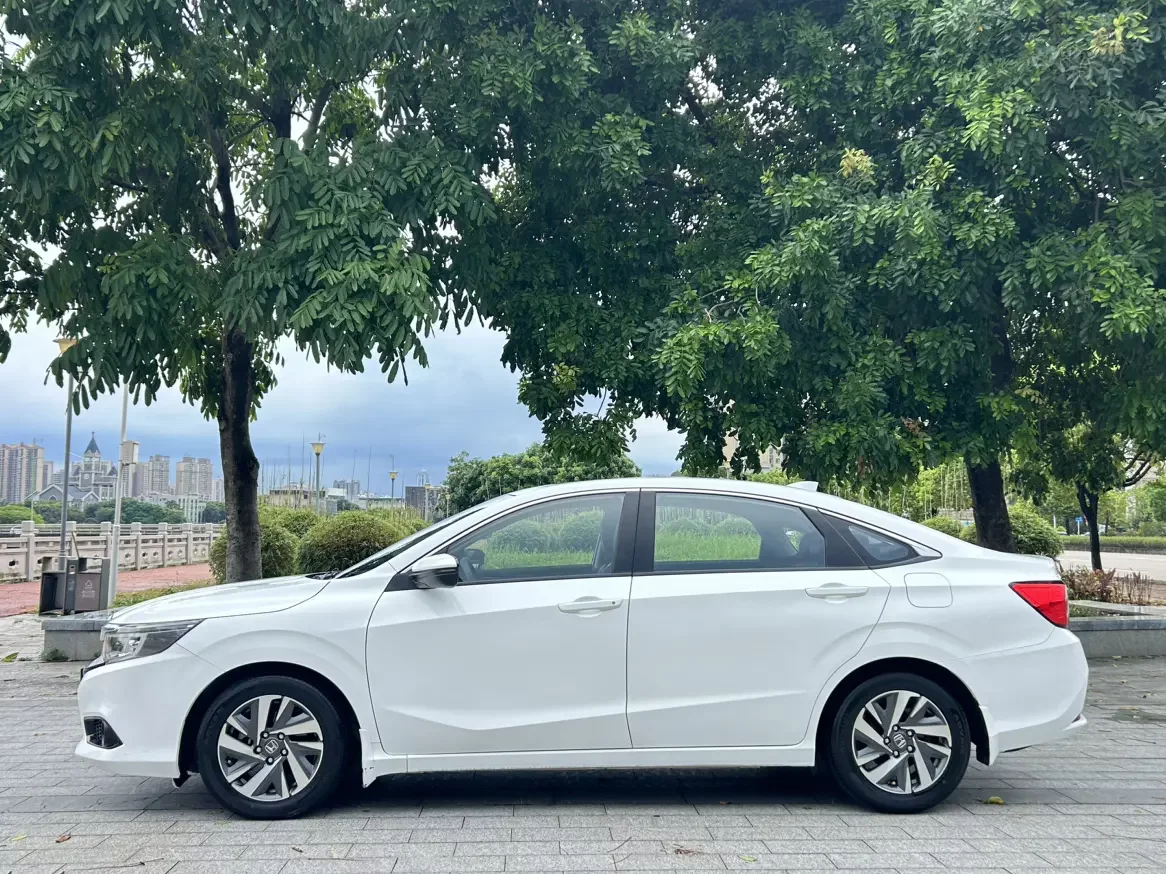 Honda Crider