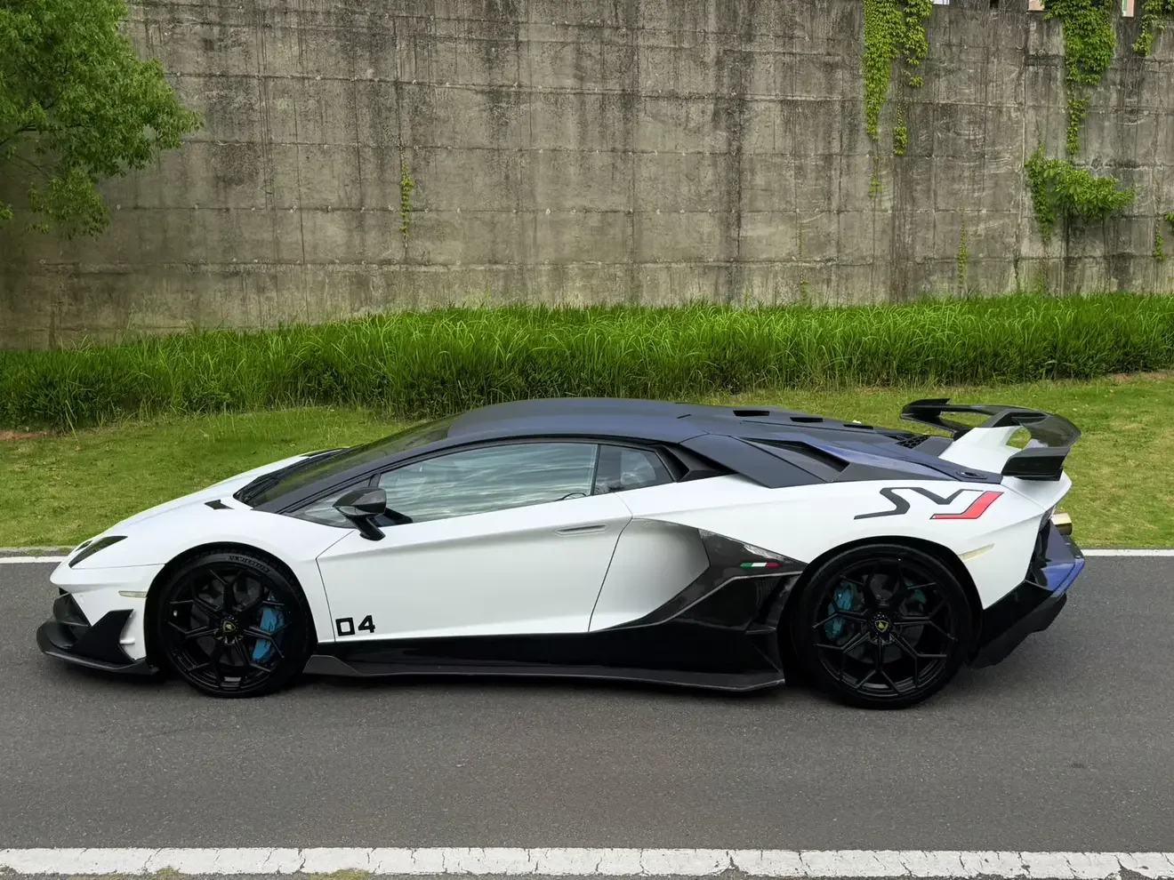Lamborghini Aventador