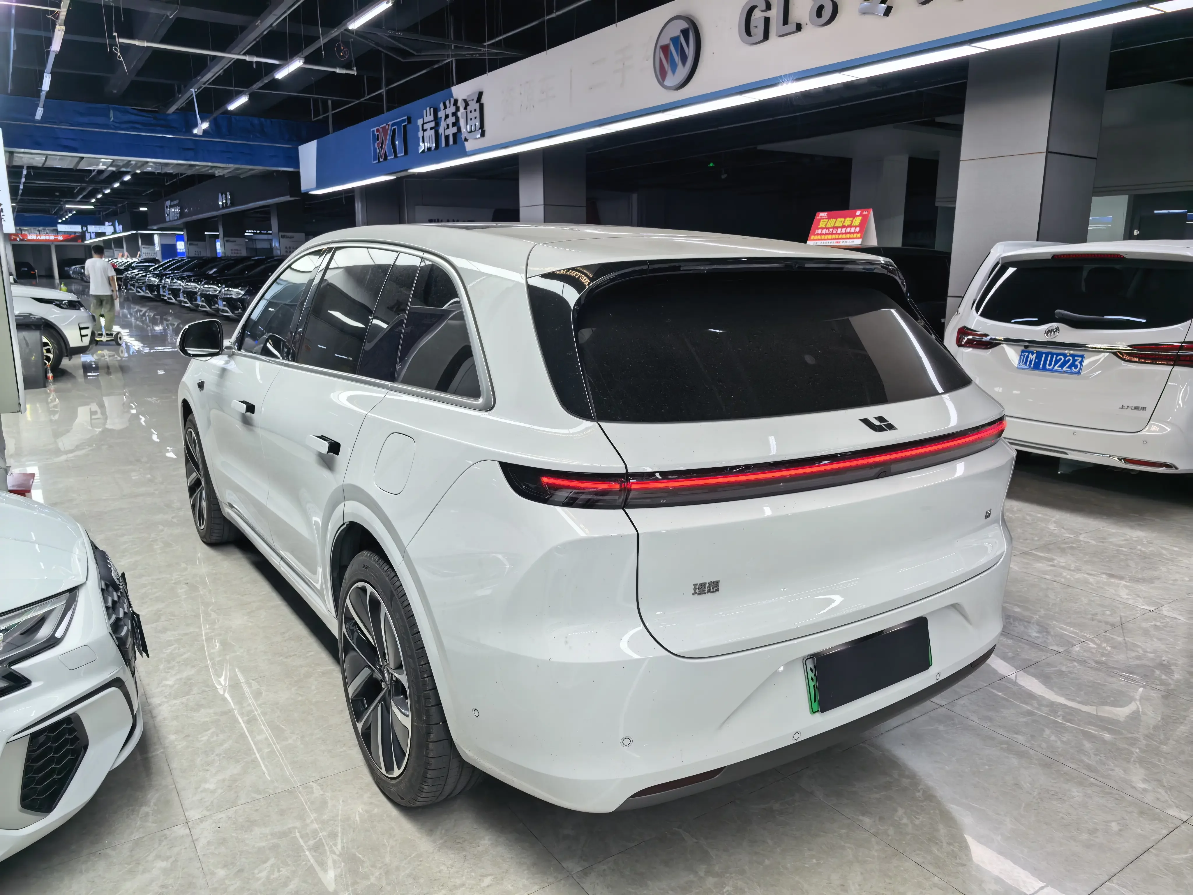 Lixiang L6