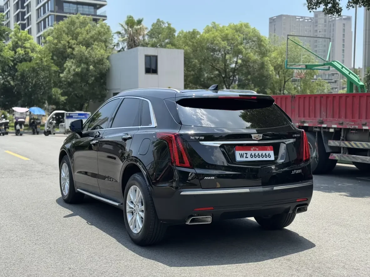 Cadillac XT5