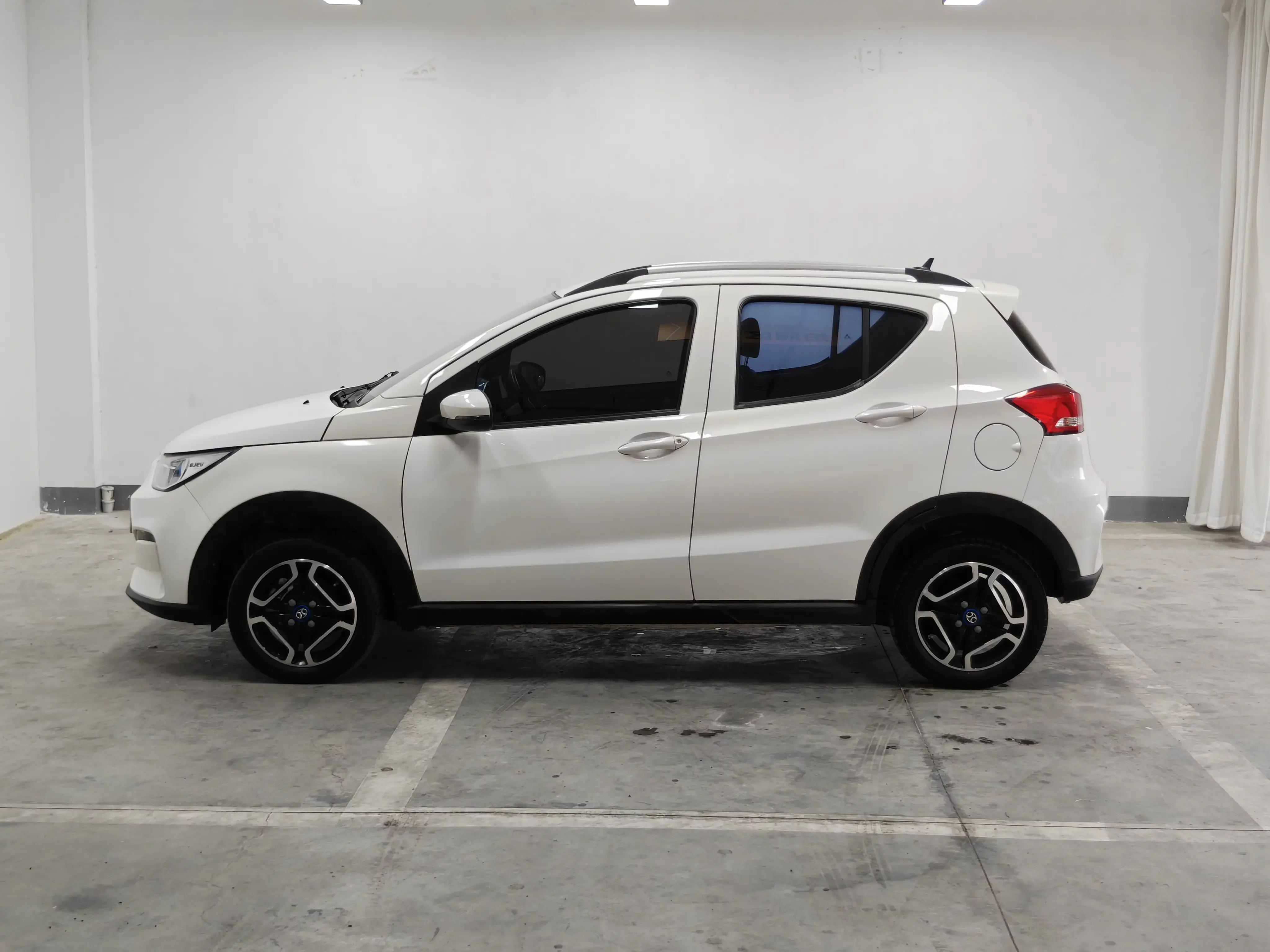 BAIC New Energy EC