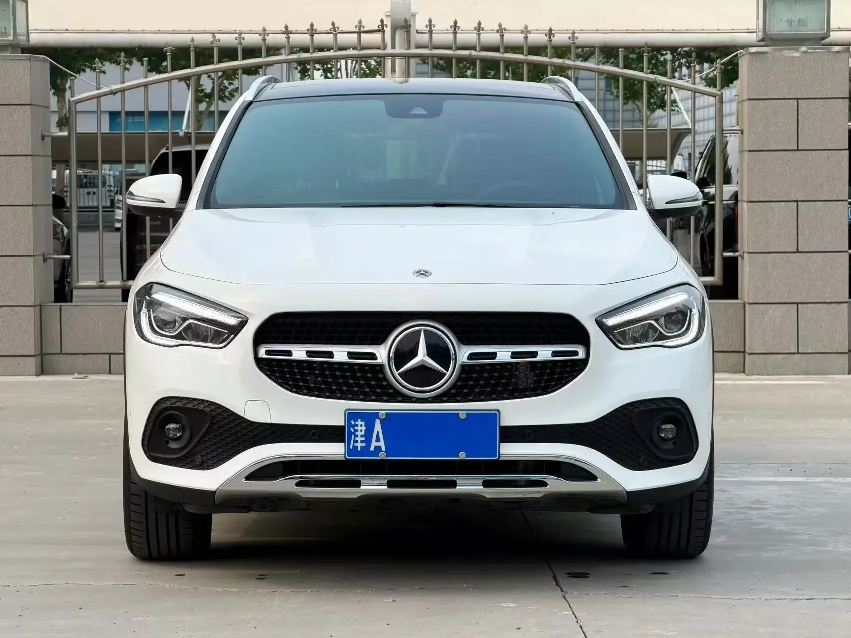 Mercedes-Benz GLA