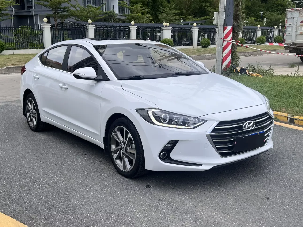 Hyundai lead