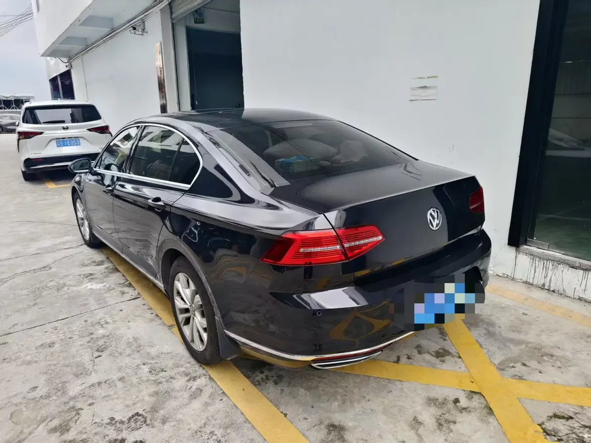 Volkswagen Magotan
