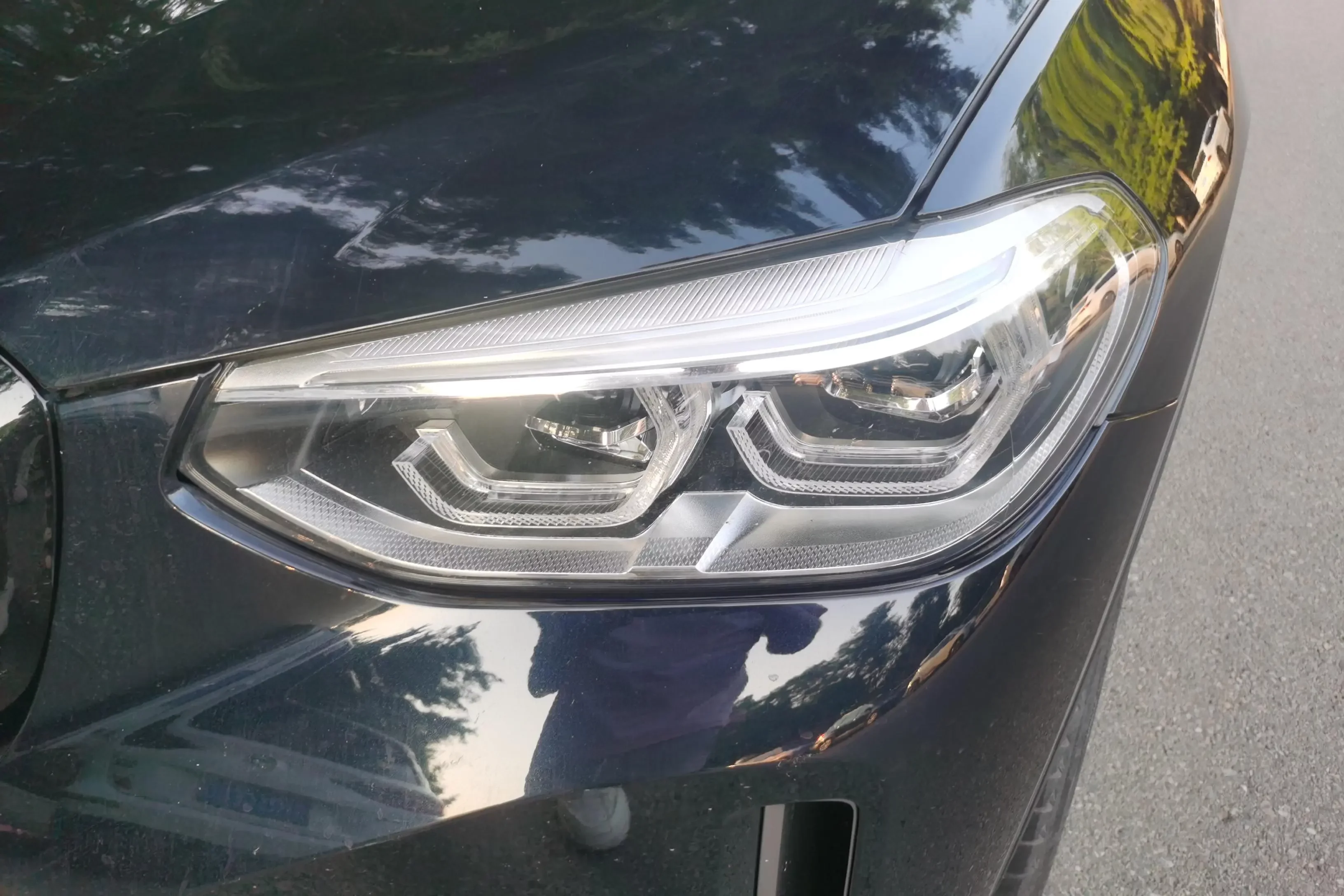 BMW iX3