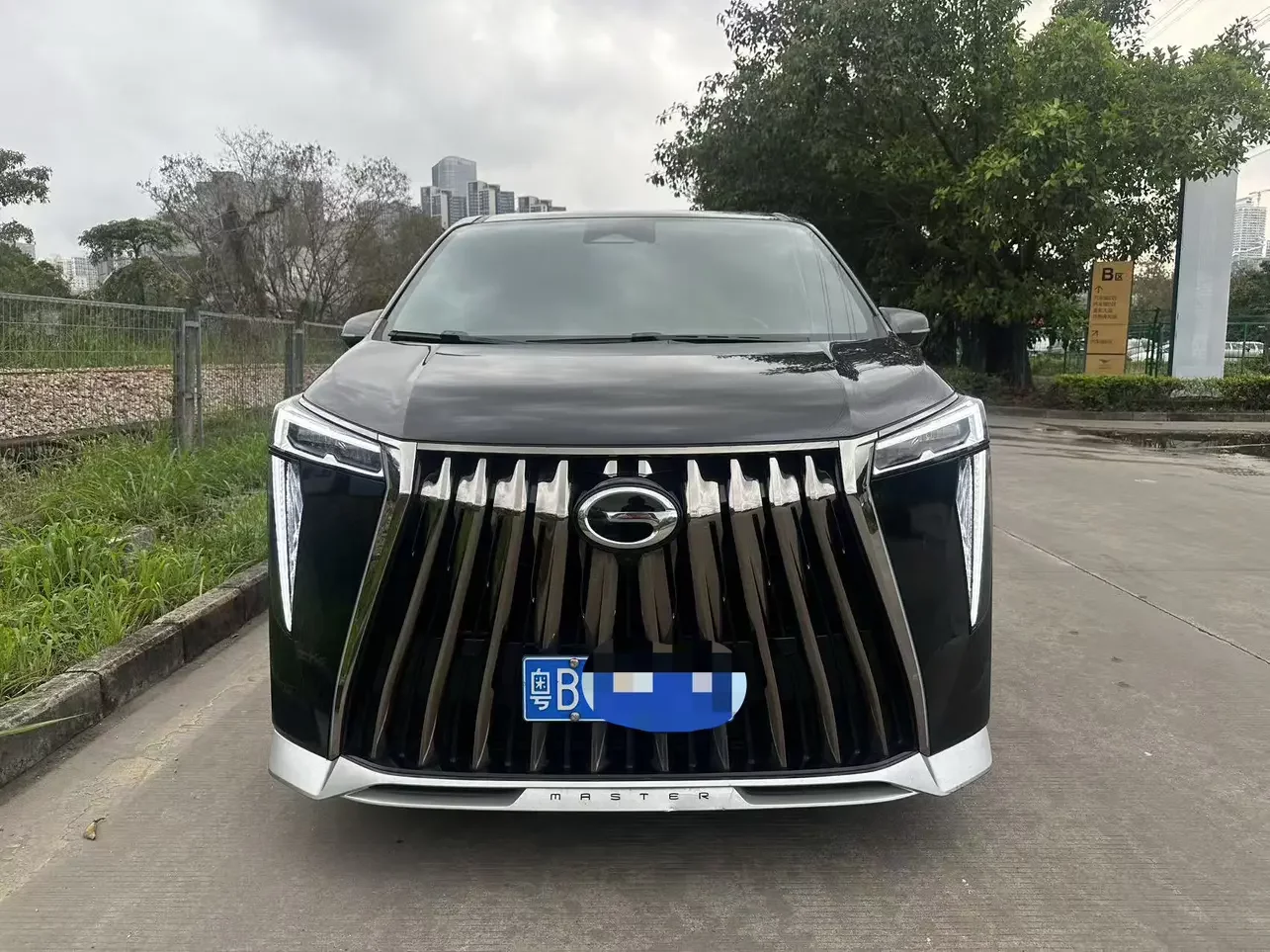 GAC Trumpchi M8