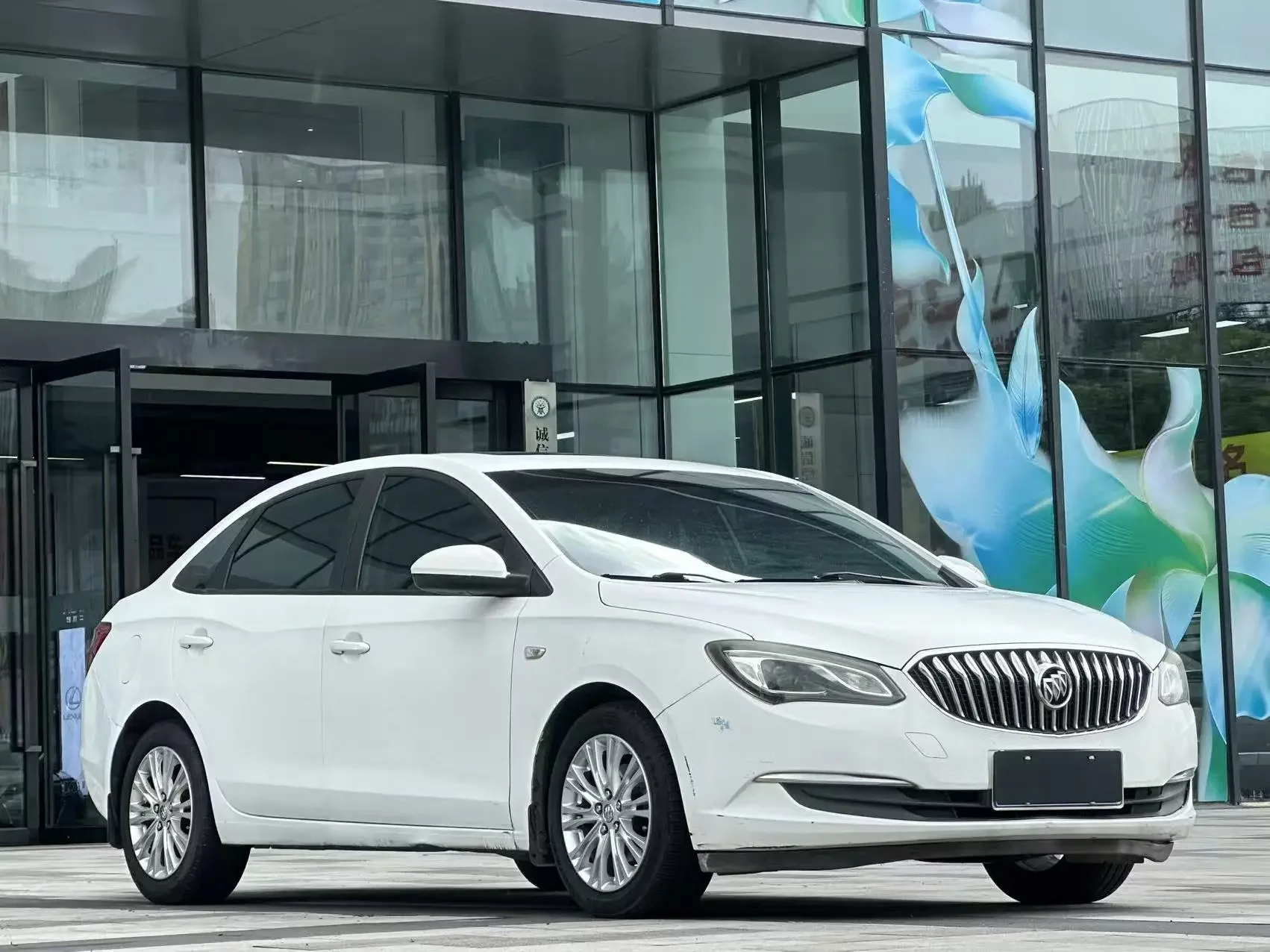 Buick Yinglang
