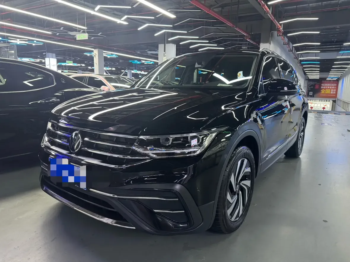 Volkswagen Tiguan L