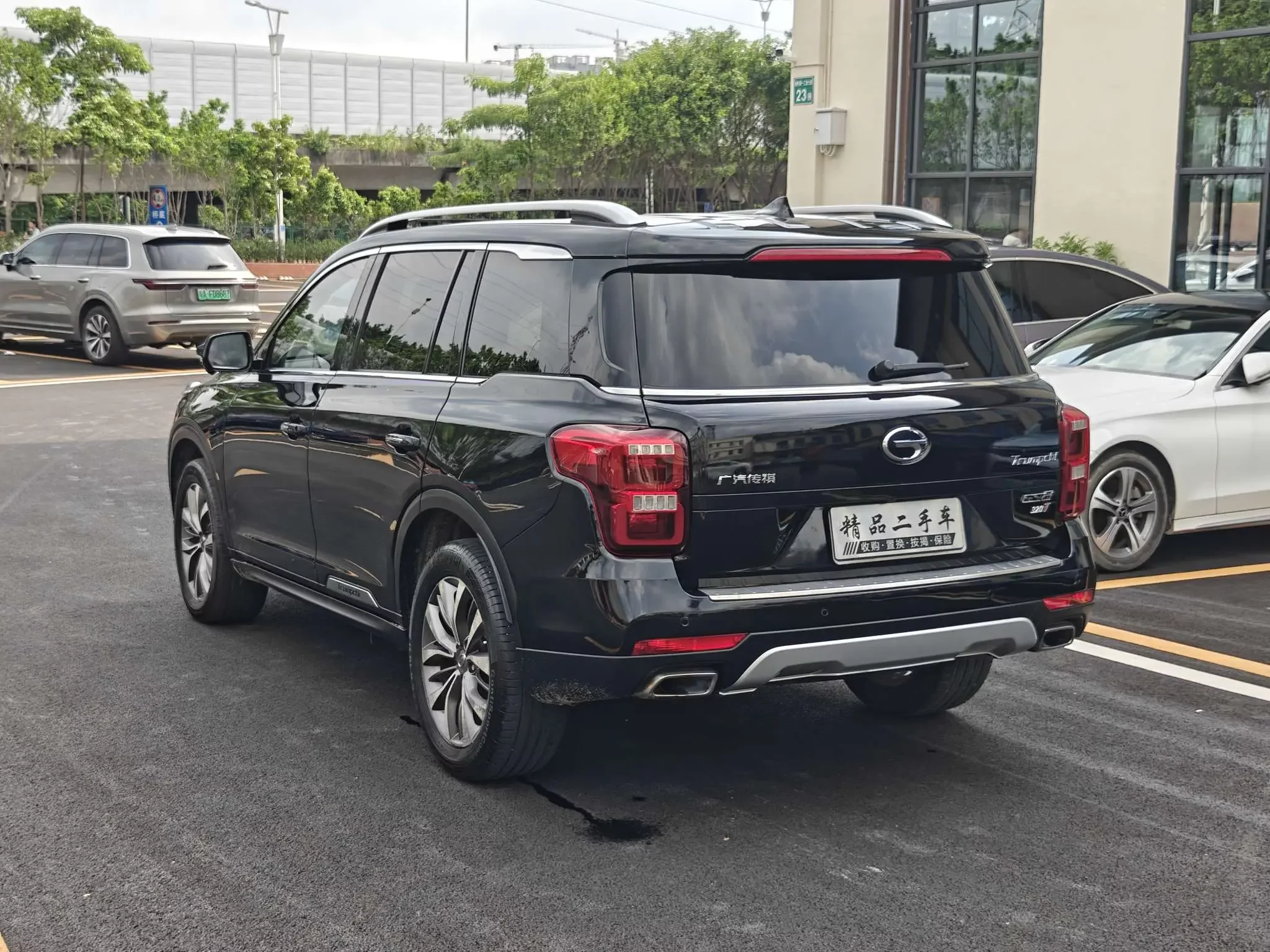 GAC Trumpchi GS8
