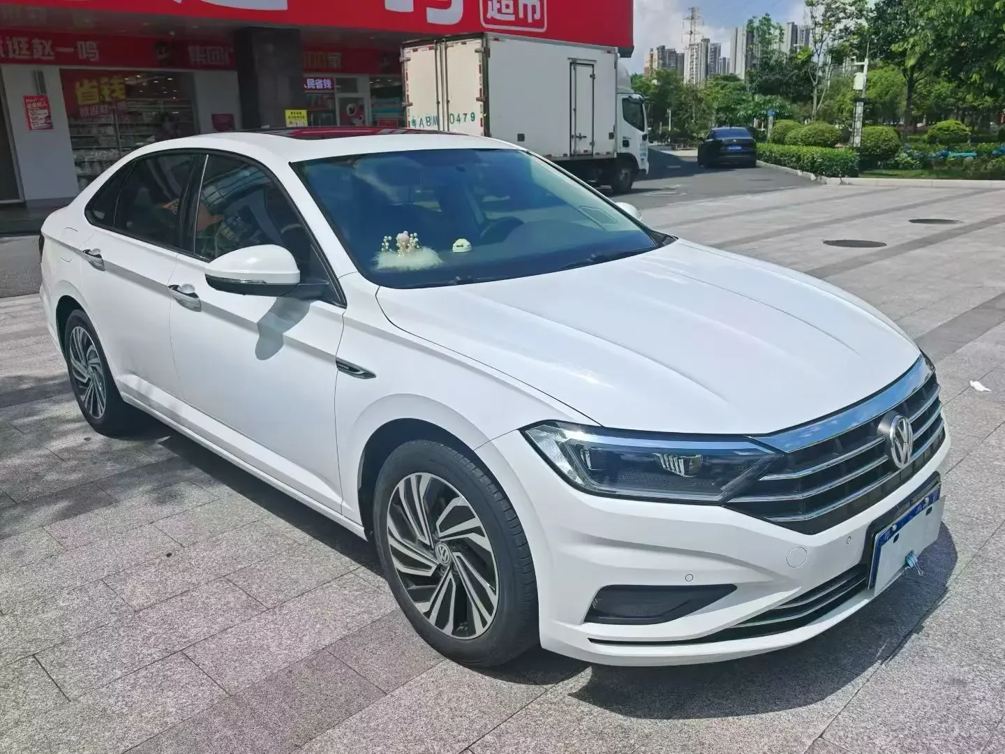 Volkswagen Sagitar
