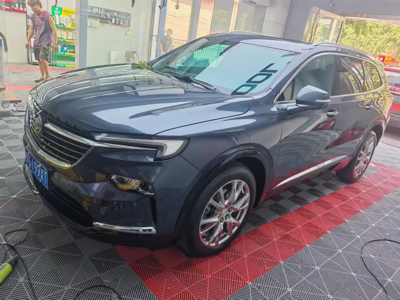 Buick Angke Banner