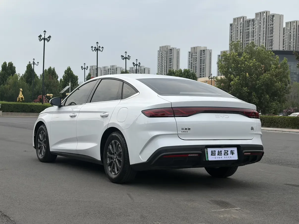 BYD Qin L DM