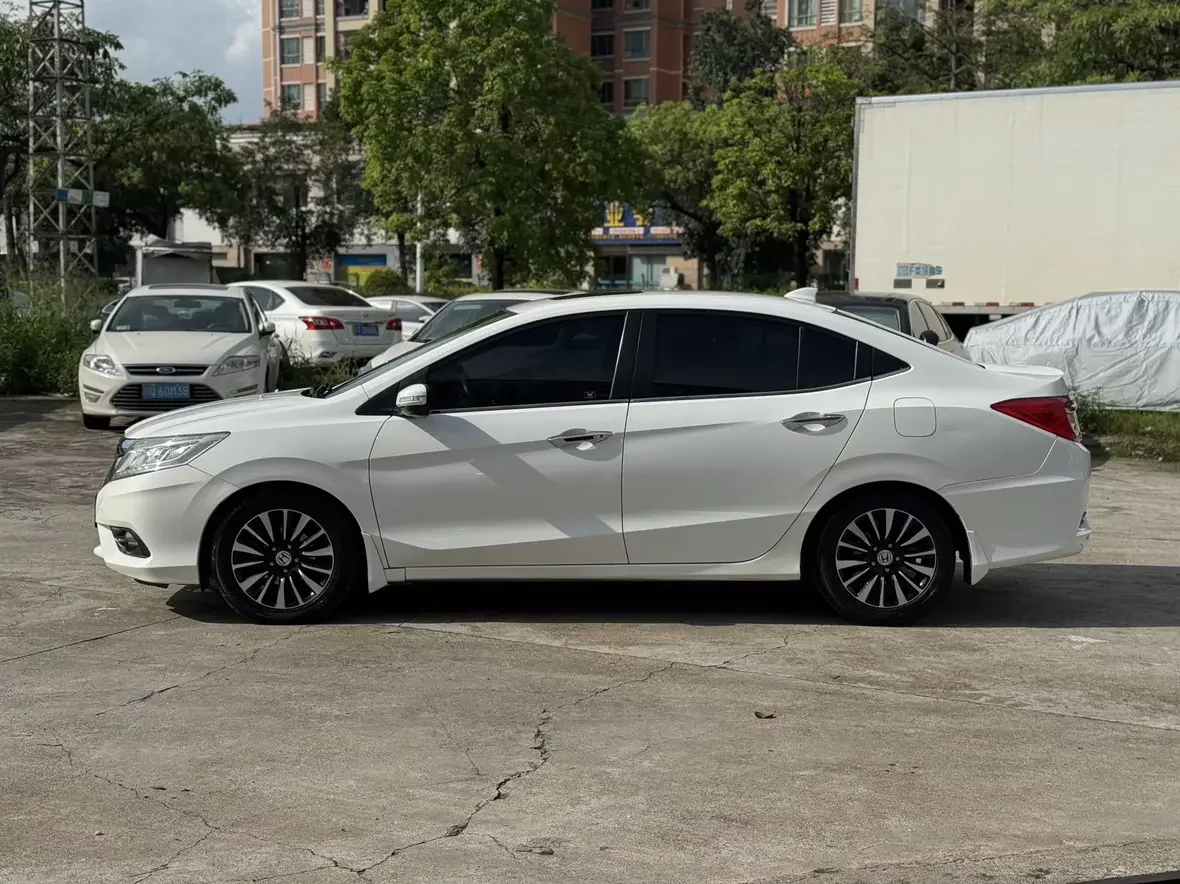 Honda Crider