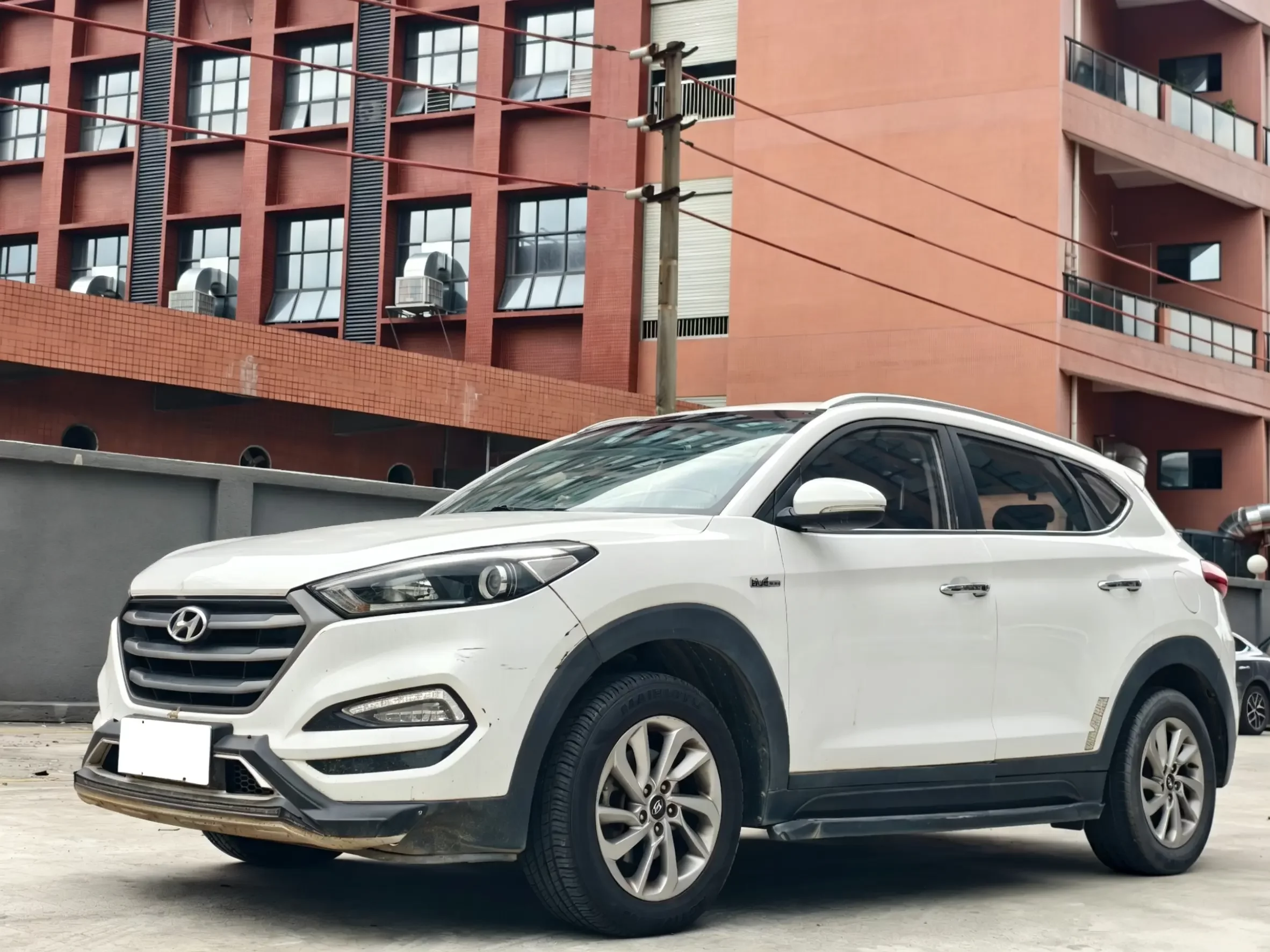 Hyundai Tucson L