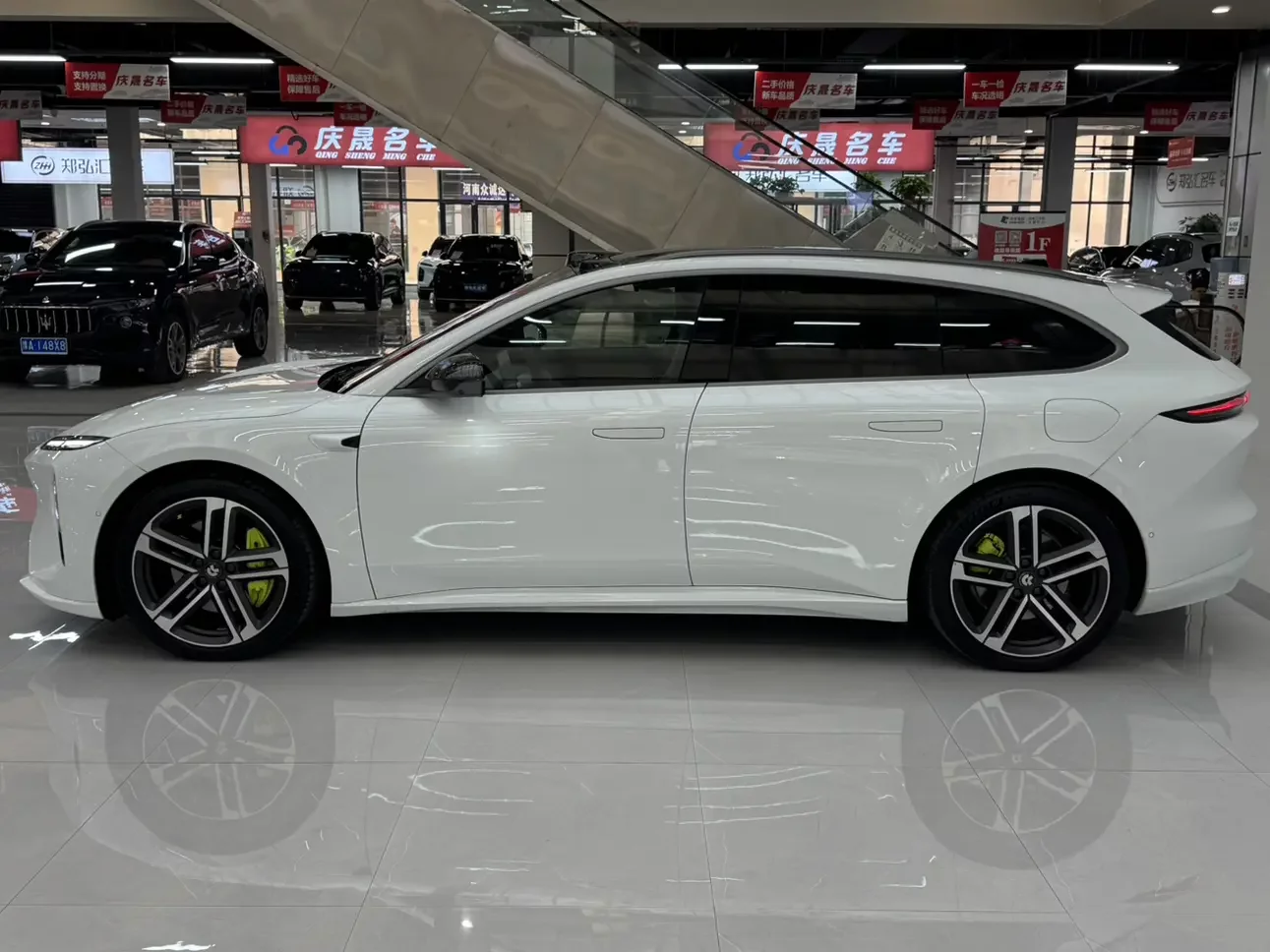 NIO ET5T