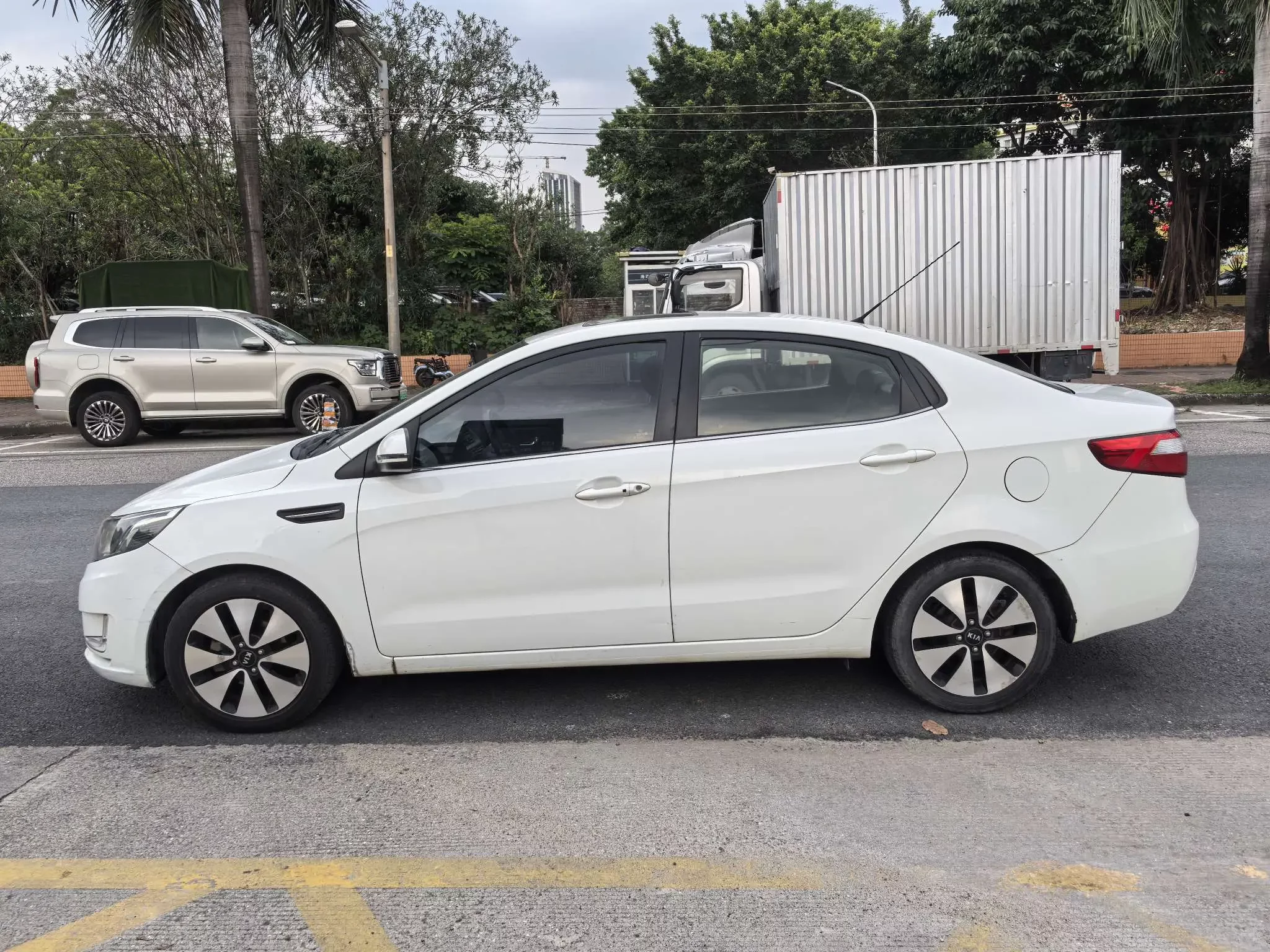 Kia K2