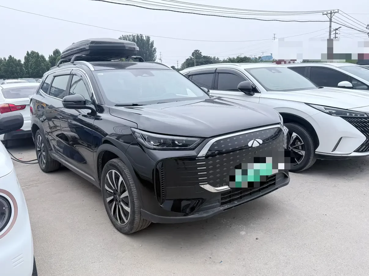 Chery Fengyun T8