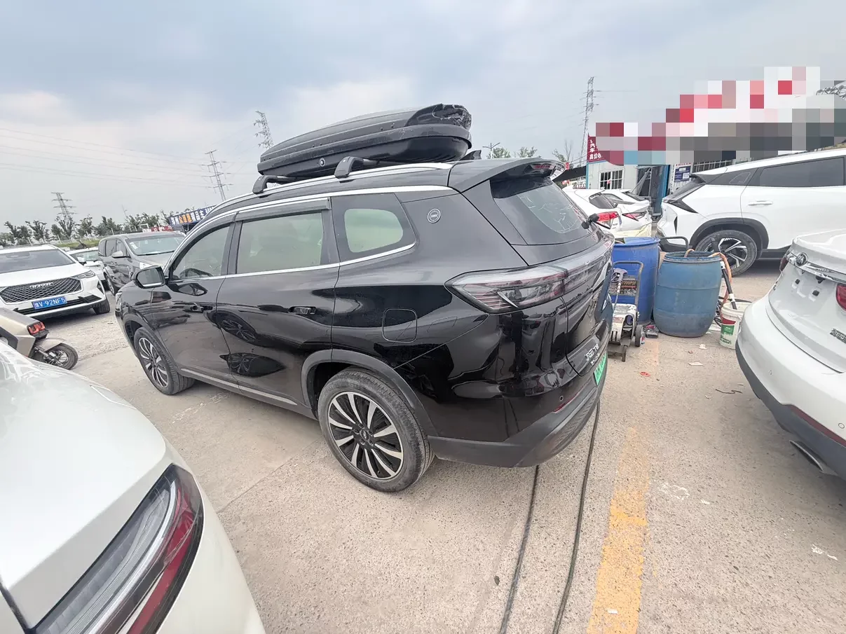 Chery Fengyun T8