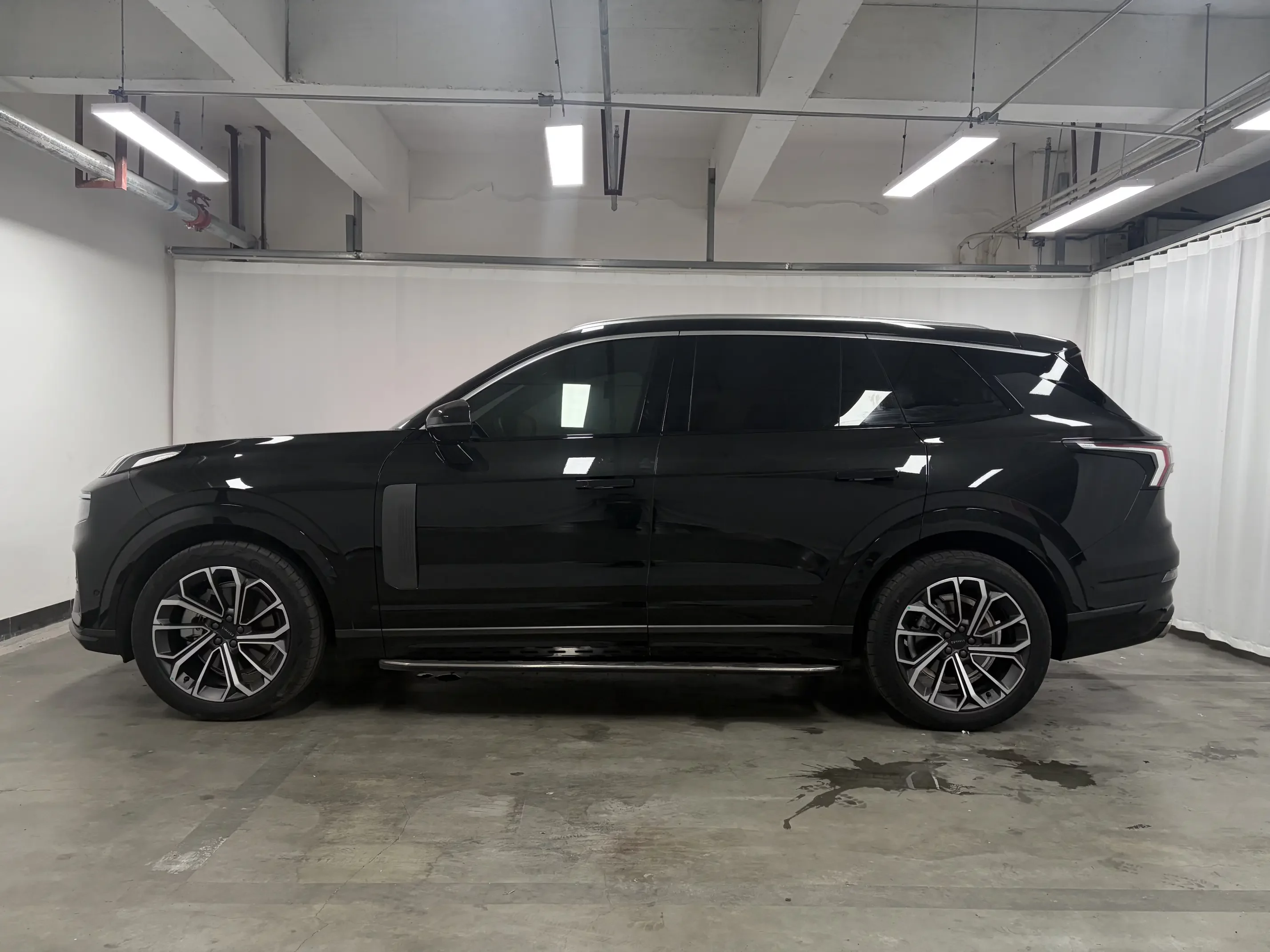 Lynk & Co 09