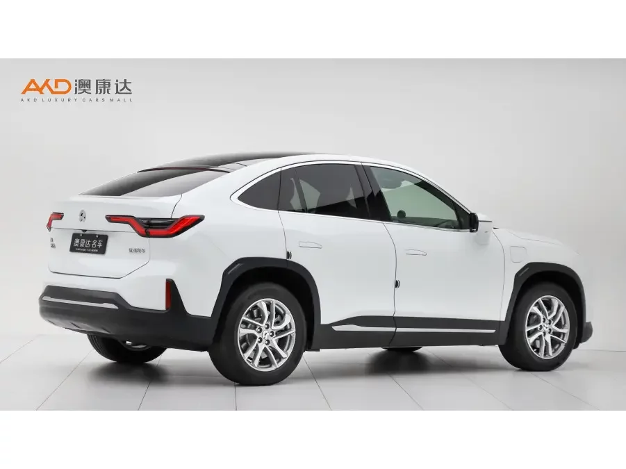 NIO EC6