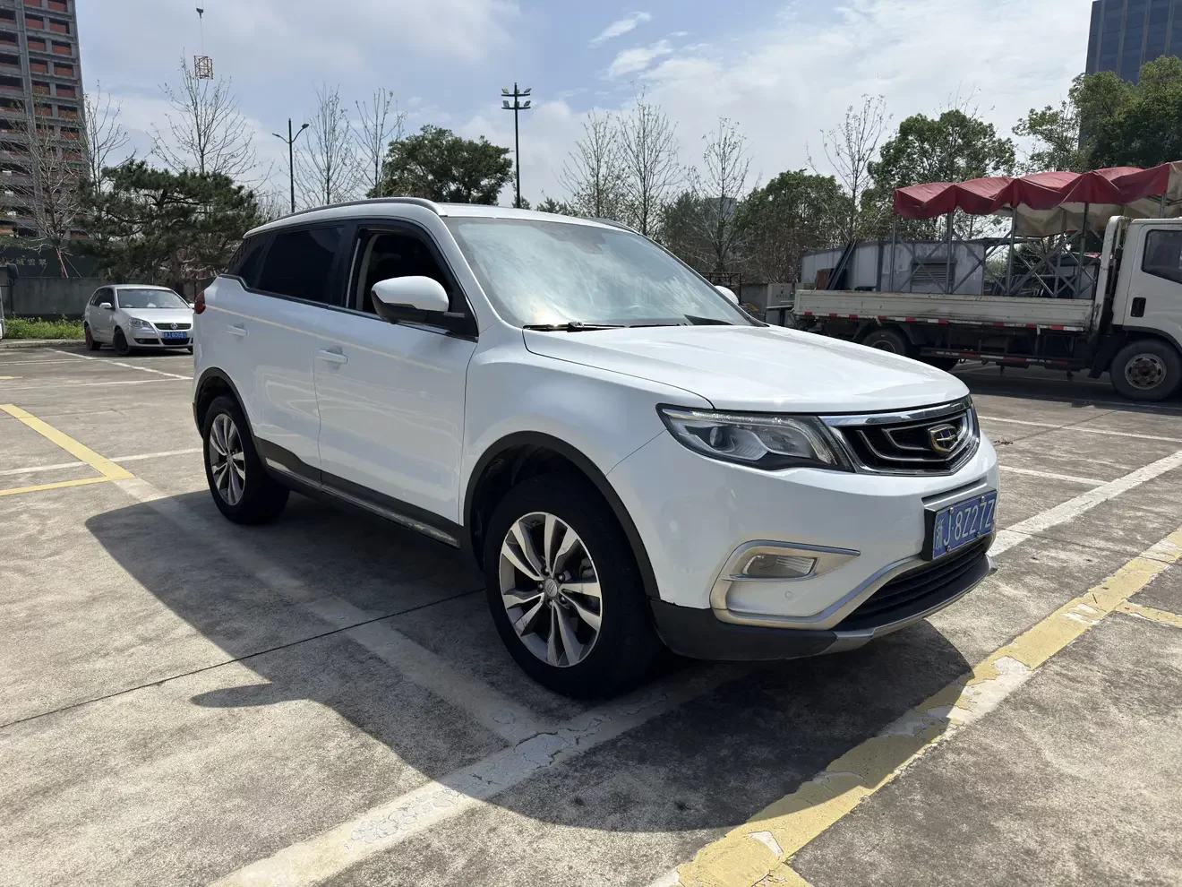 Geely Atlas