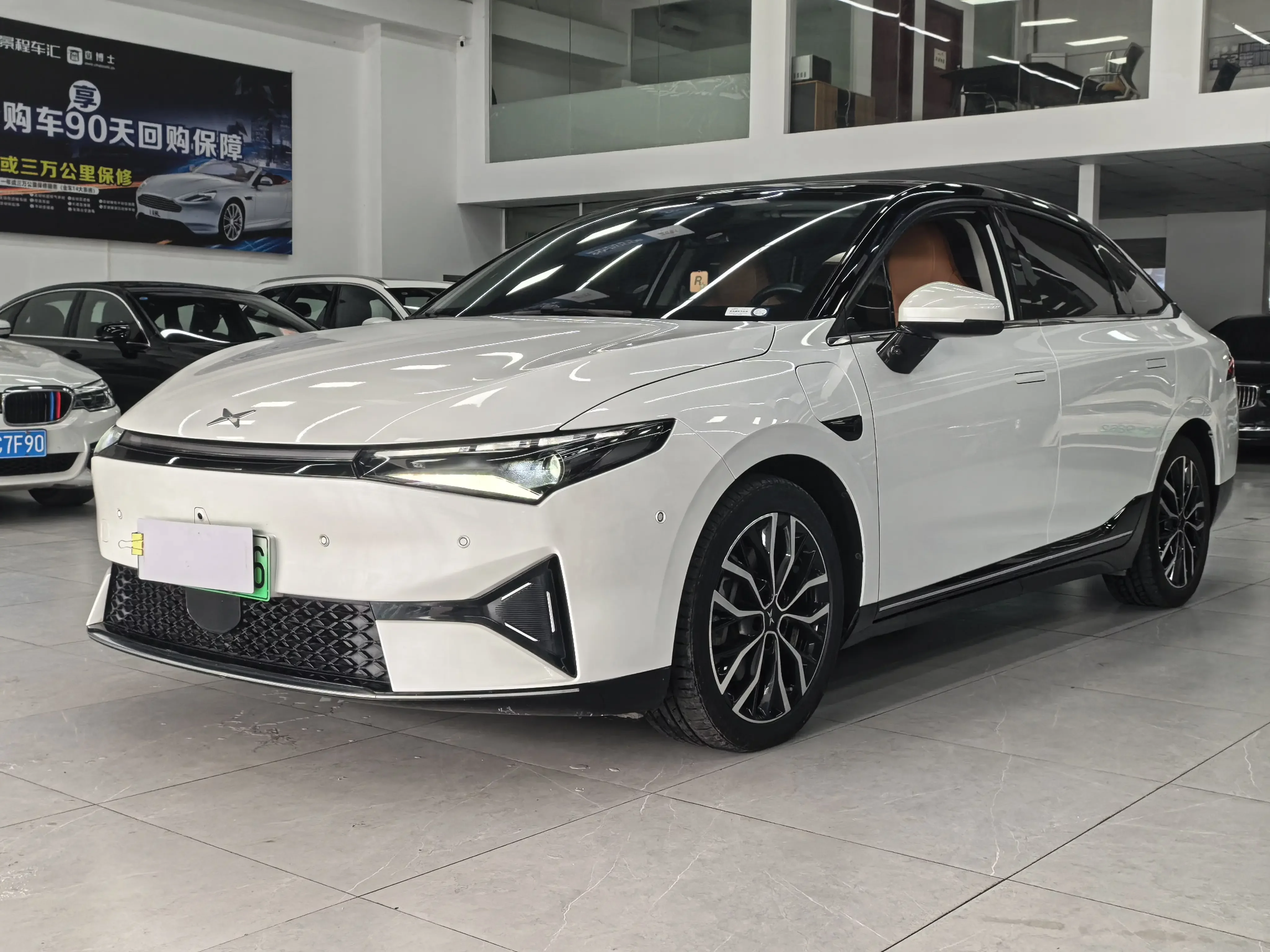 Xpeng P5