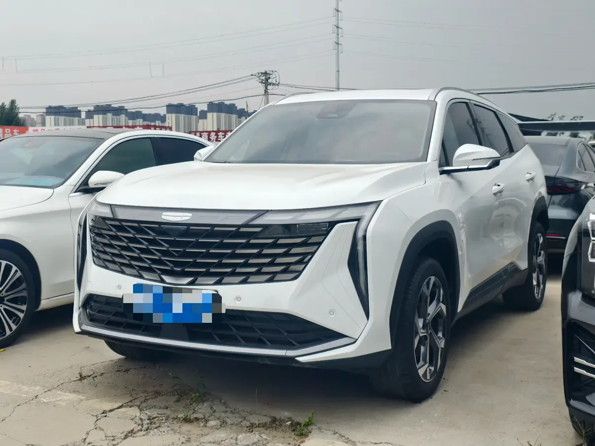 Geely Atlas L