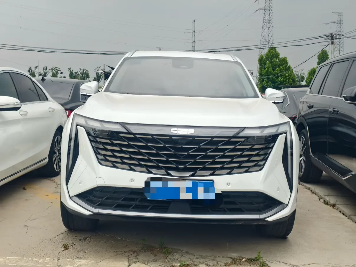 Geely Atlas L