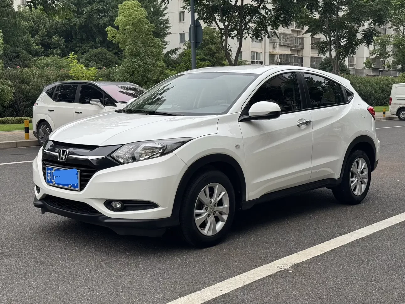 Honda Vezel (Binzhi)  из Китая