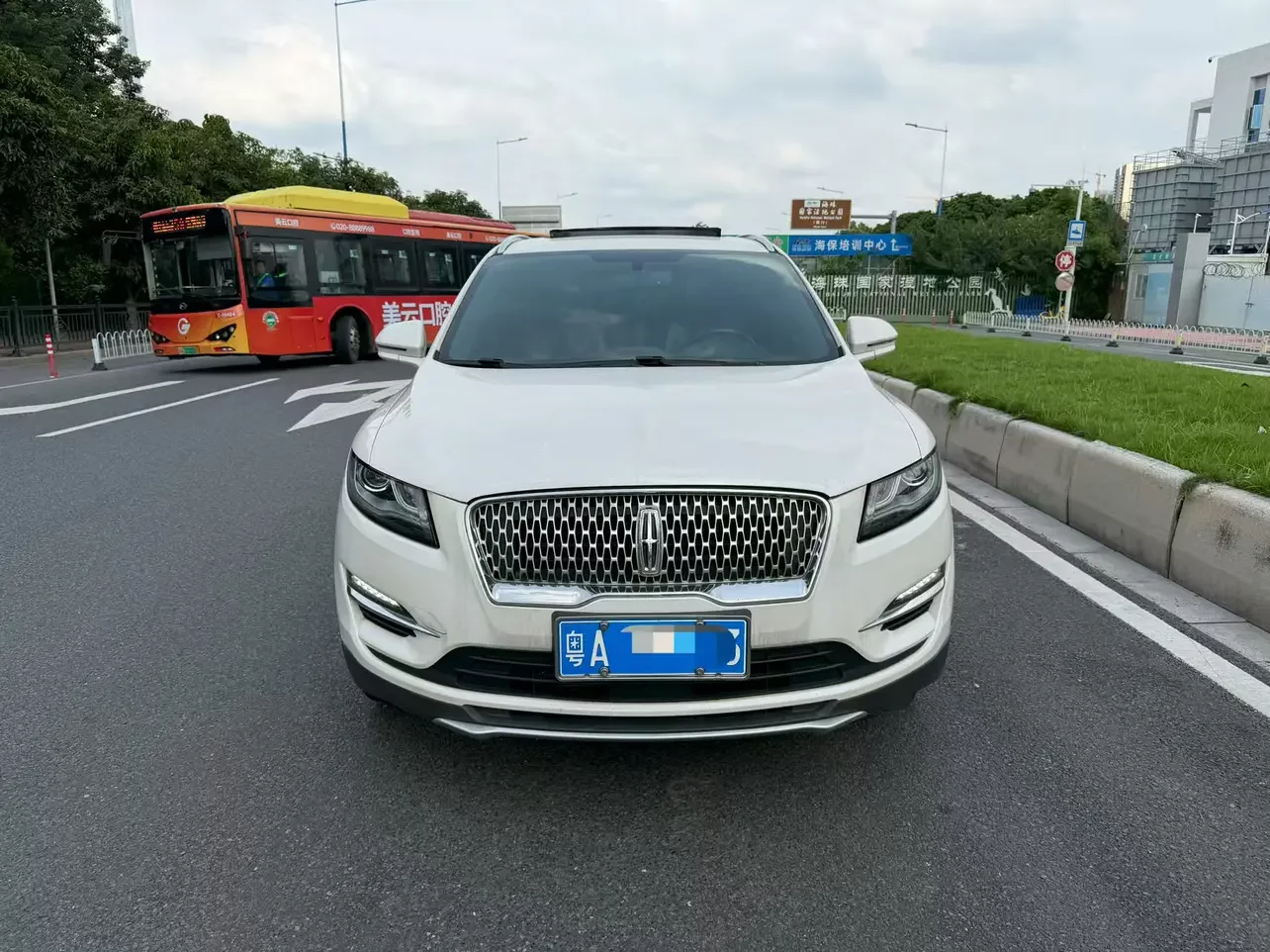 Lincoln MKC