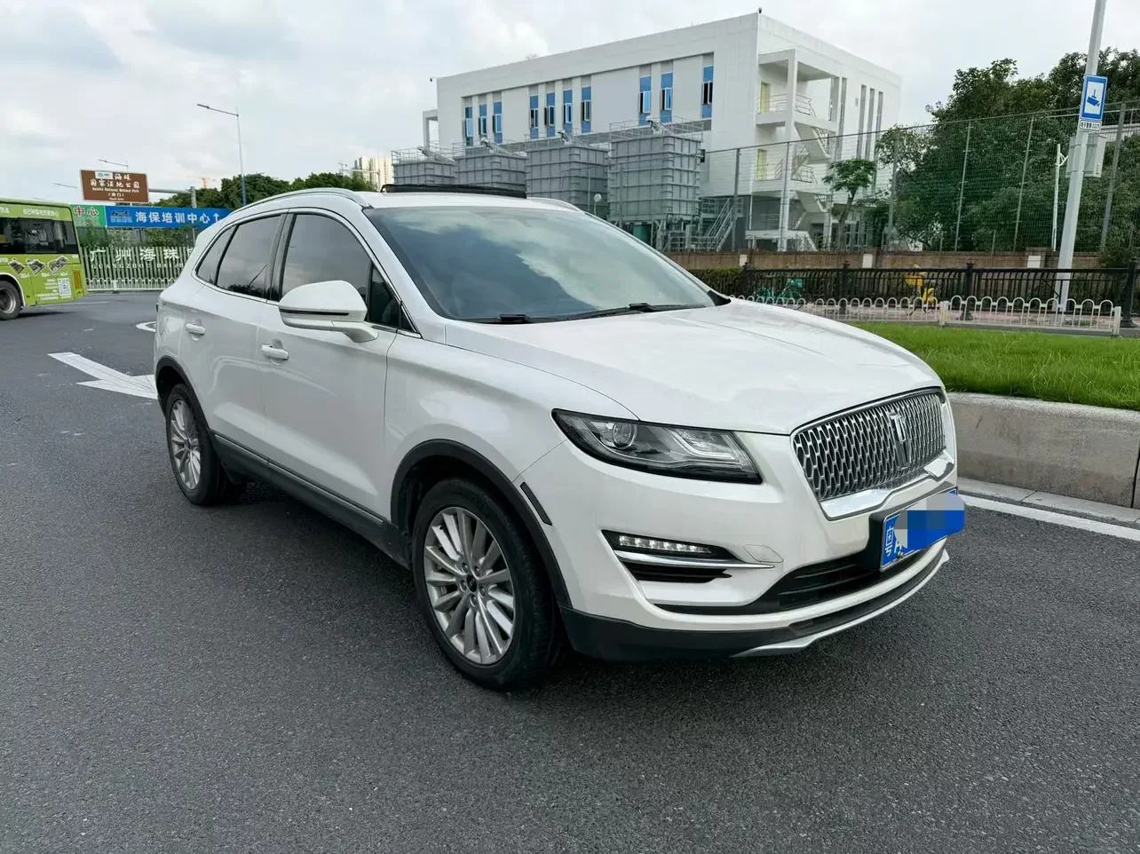 Lincoln MKC