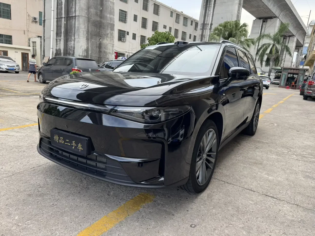 Leapmotor C16