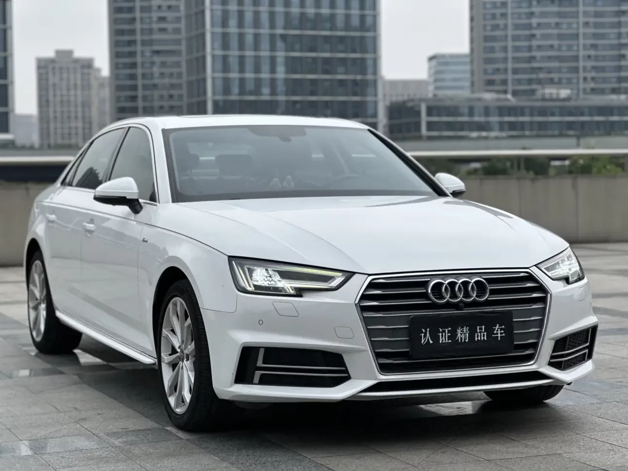Audi A4L