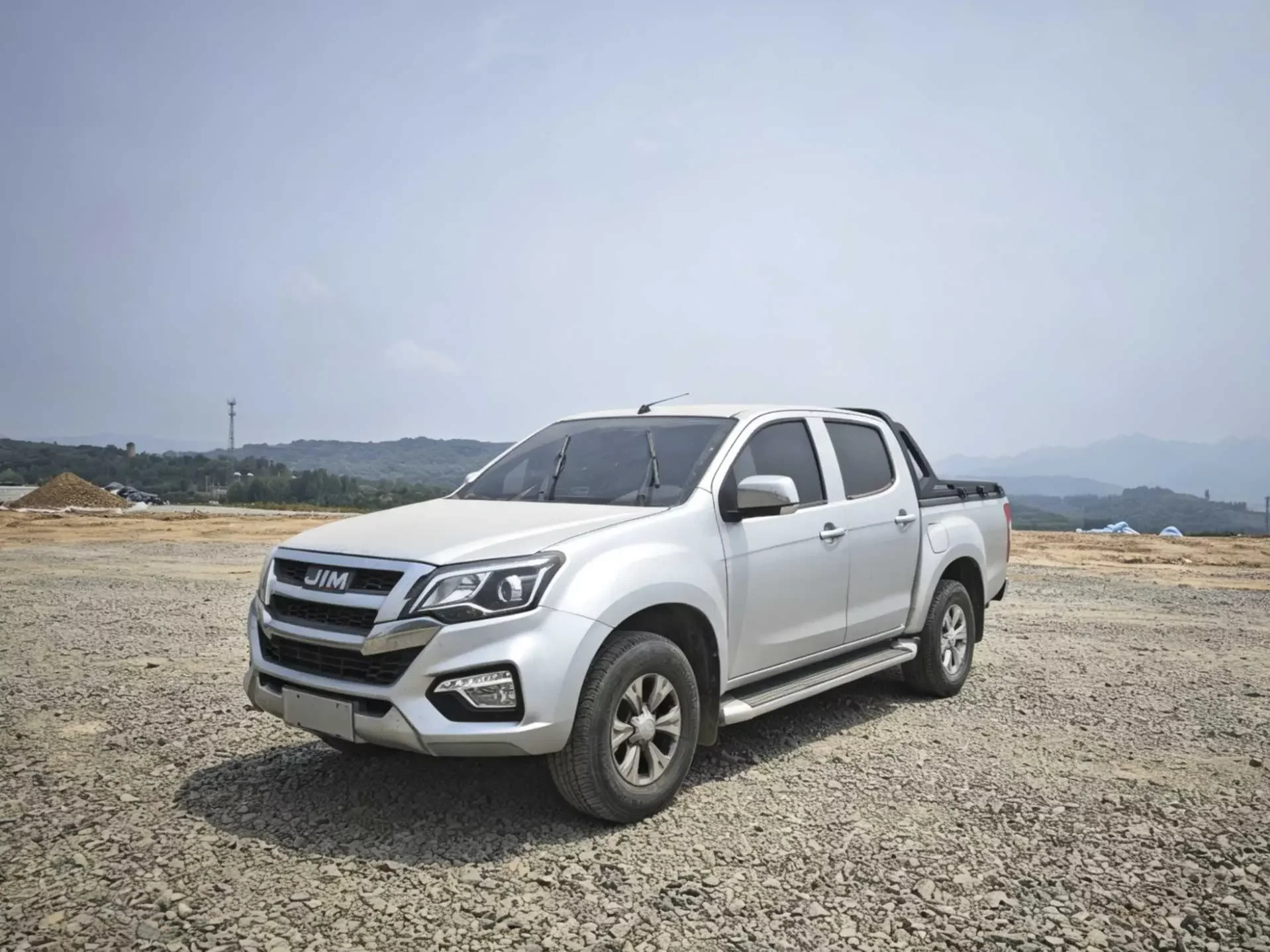 Isuzu RE-MAX