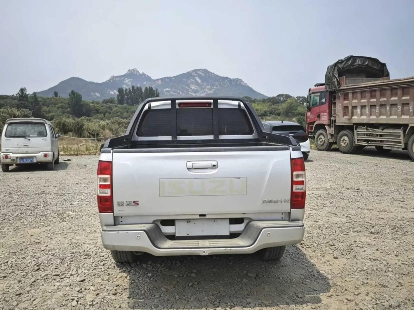 Isuzu RE-MAX