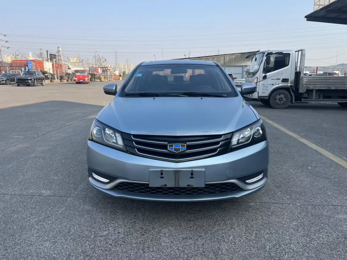 Geely emgrand  из Китая