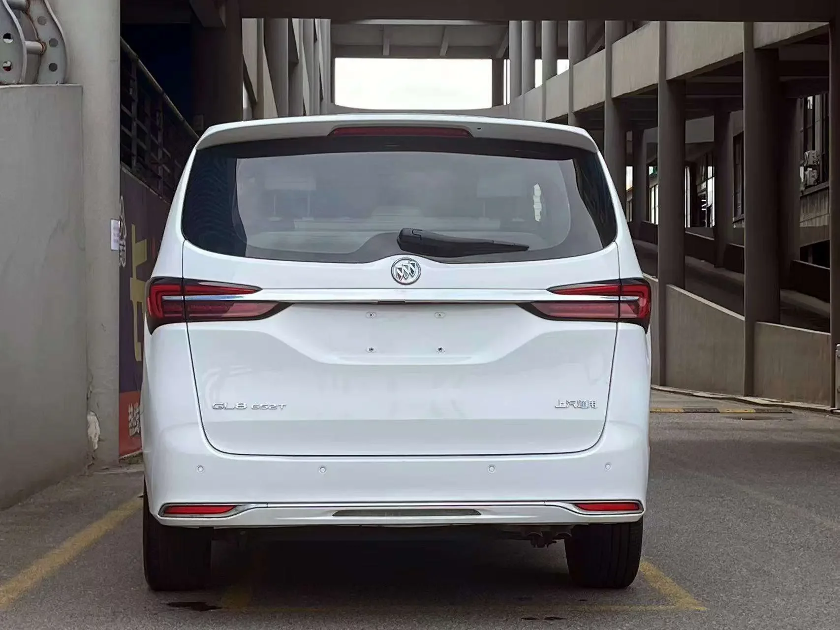 Buick GL8