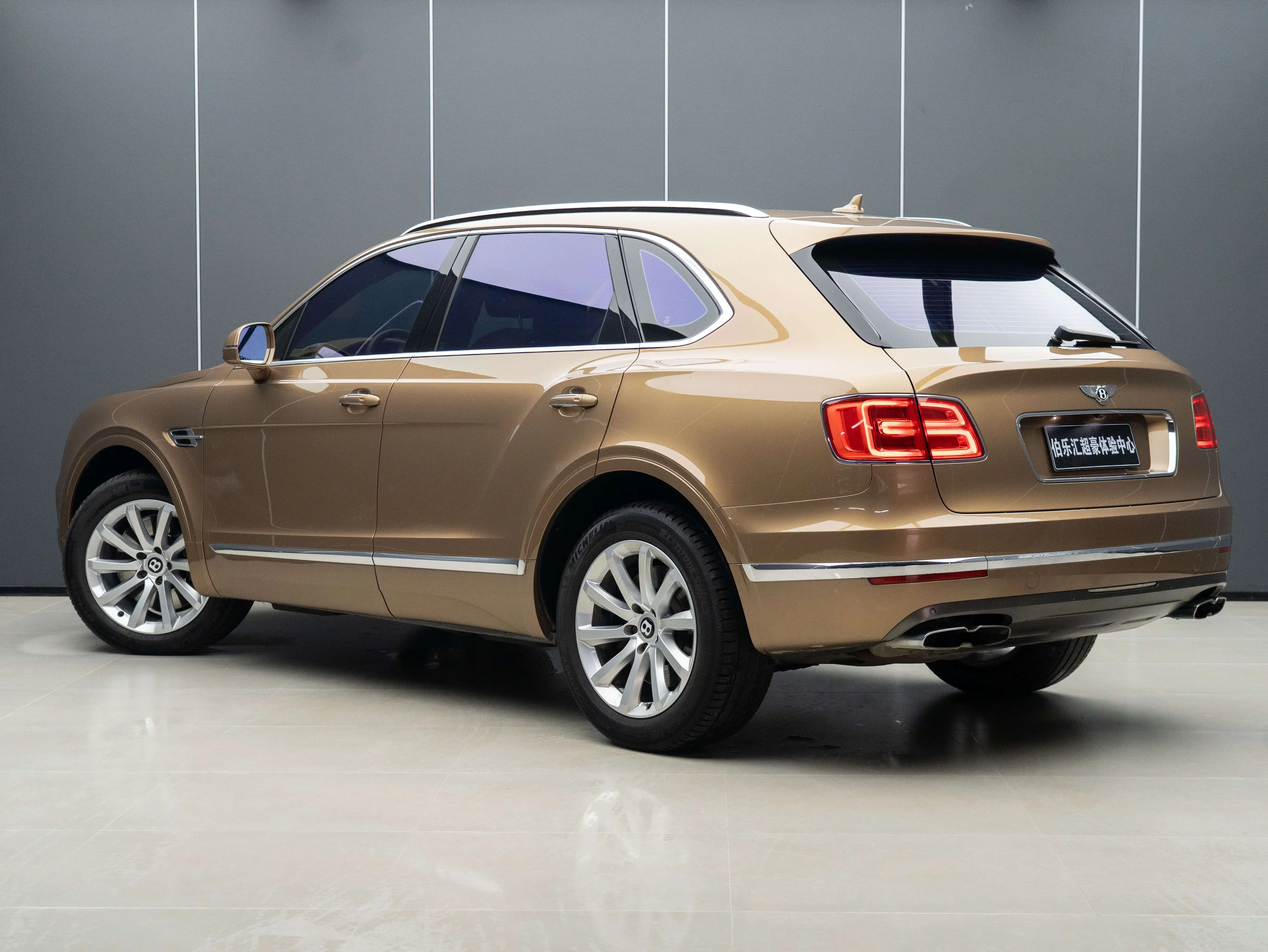 Bentley Bentayga