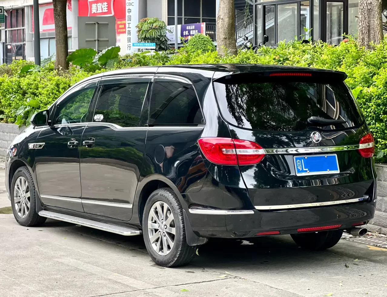Buick GL8