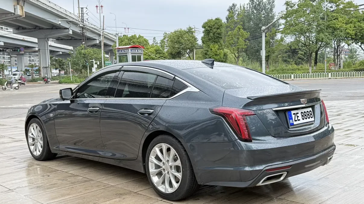 Cadillac CT5